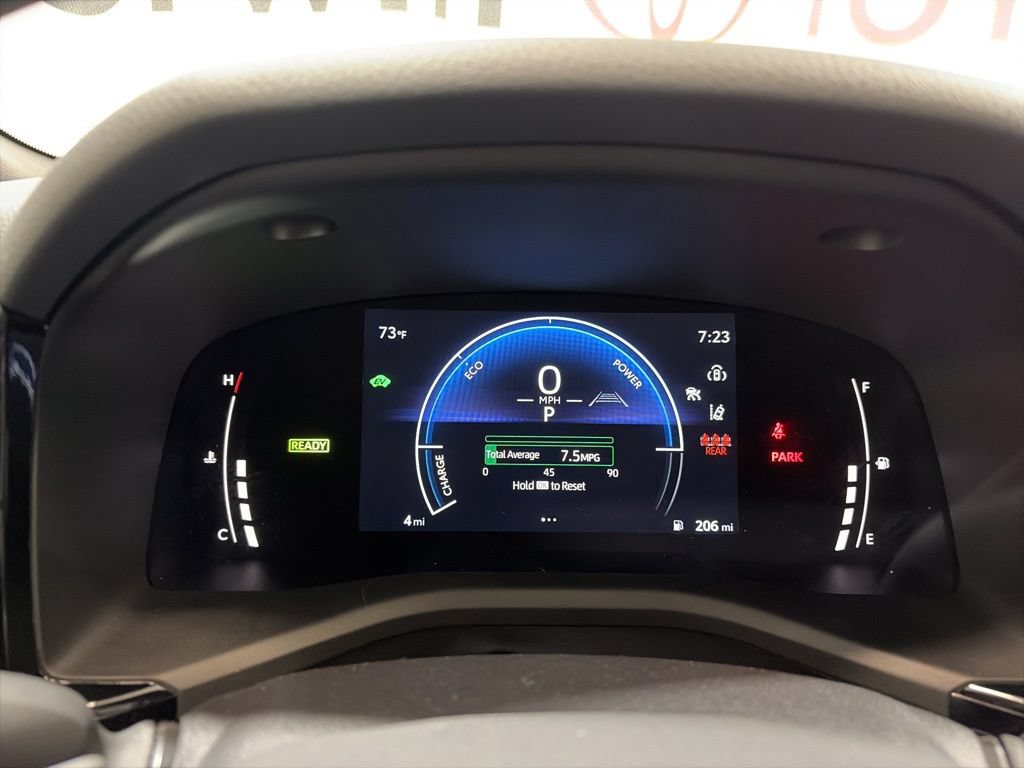 Used 2026 Toyota Camry SE FWD image 27