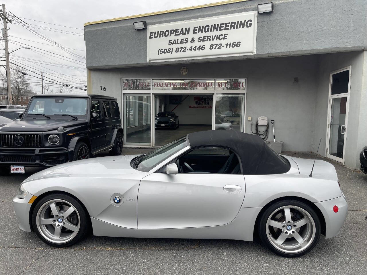 Used 2006 BMW Z4 3.0i image 4
