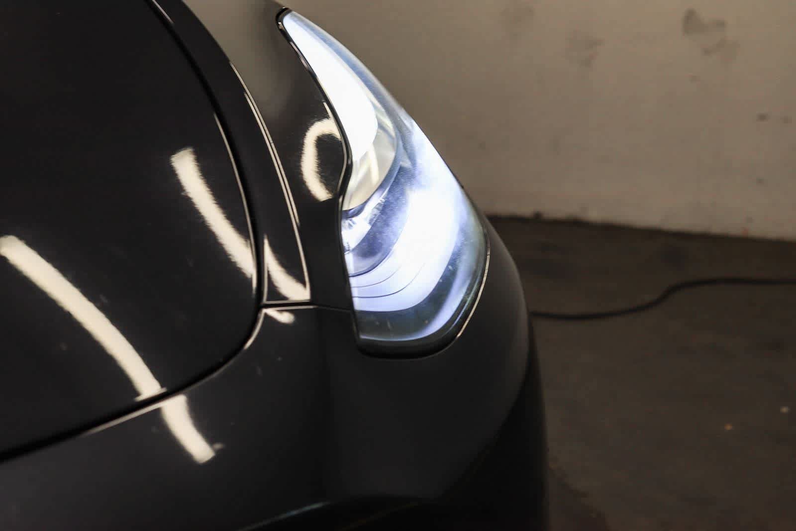 Used 2021 Tesla Model Y Long Range AWD/4WD image 7