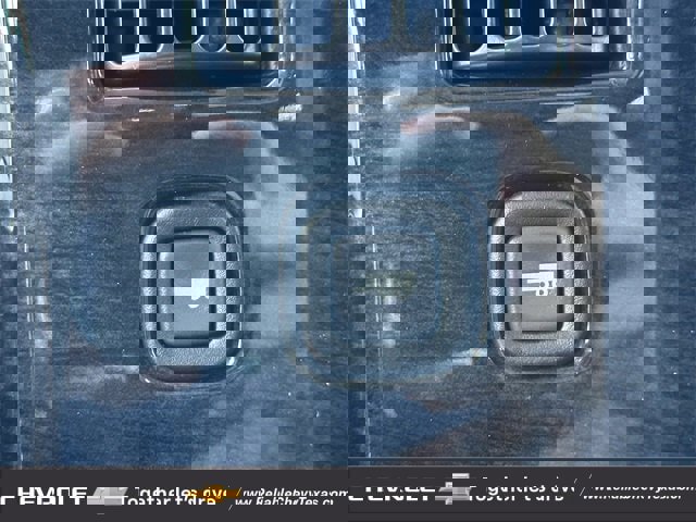 New 2025 Chevrolet Express 2500 WT w/ Driver Convenience Package image 29