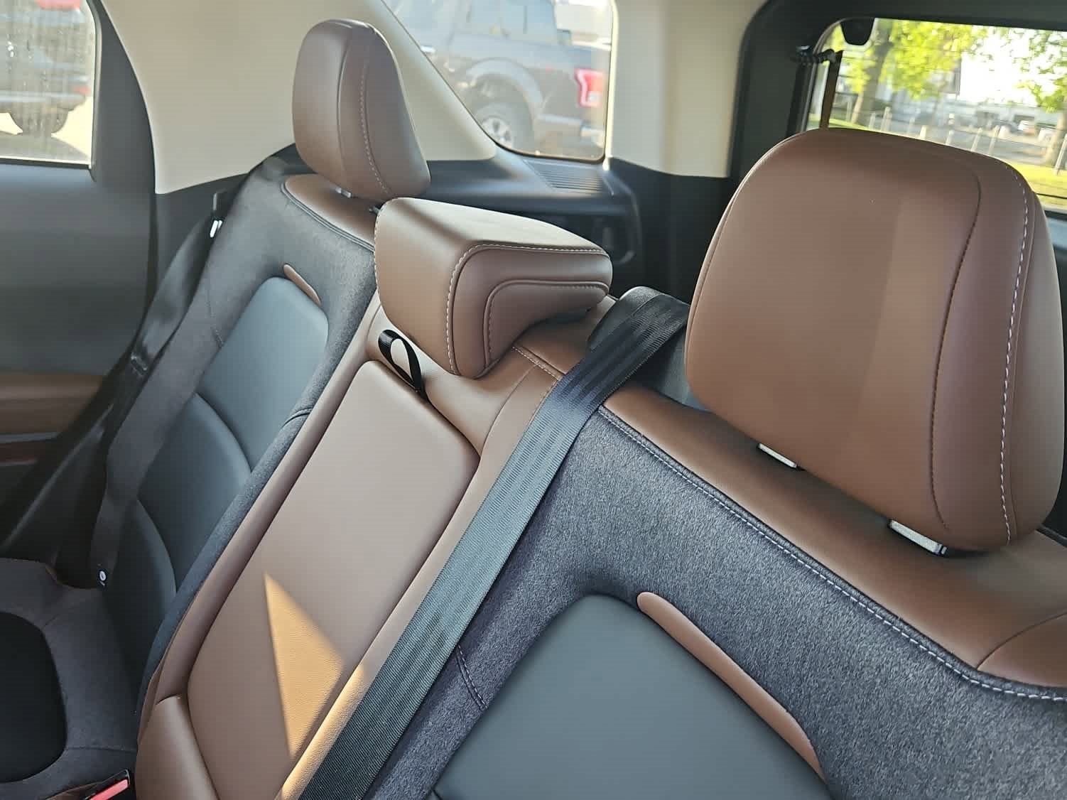 Used 2024 Ford Bronco Sport Outer Banks w/ Topo Graphic Package image 11