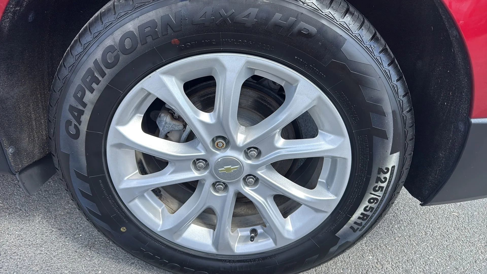 Used 2020 Chevrolet Equinox LT AWD/4WD image 6