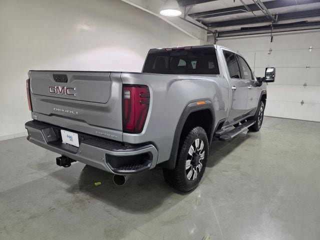 New 2026 GMC Sierra 2500 Denali w/ Technology Package AWD/4WD image 7