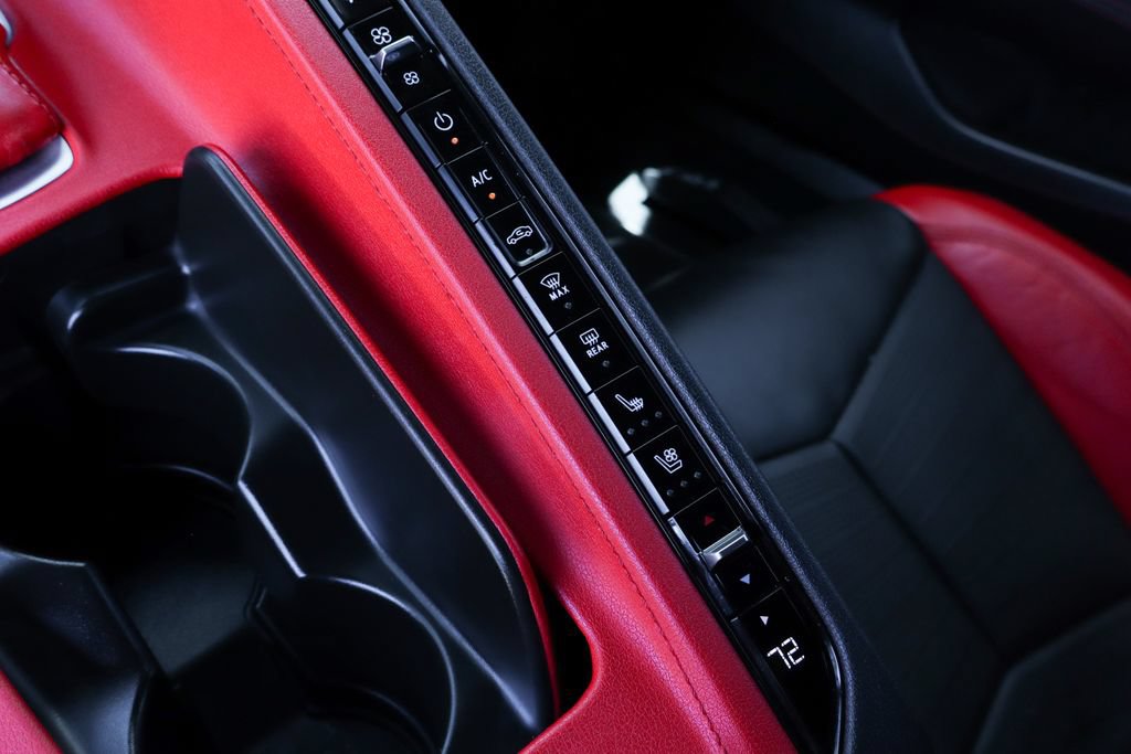 Used 2021 Chevrolet Corvette Stingray Preferred Cpe w/ Z51 Performance Package RWD image 39