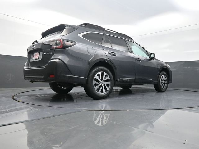 Used 2024 Subaru Outback Premium image 33