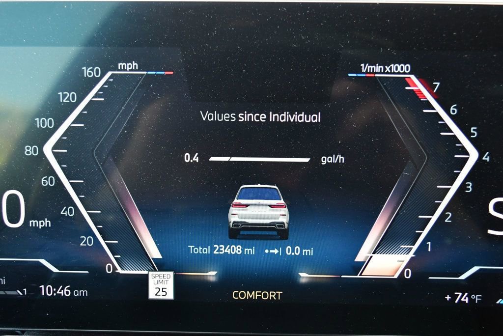 Used 2024 BMW X7 xDrive40i w/ M Sport Package image 61