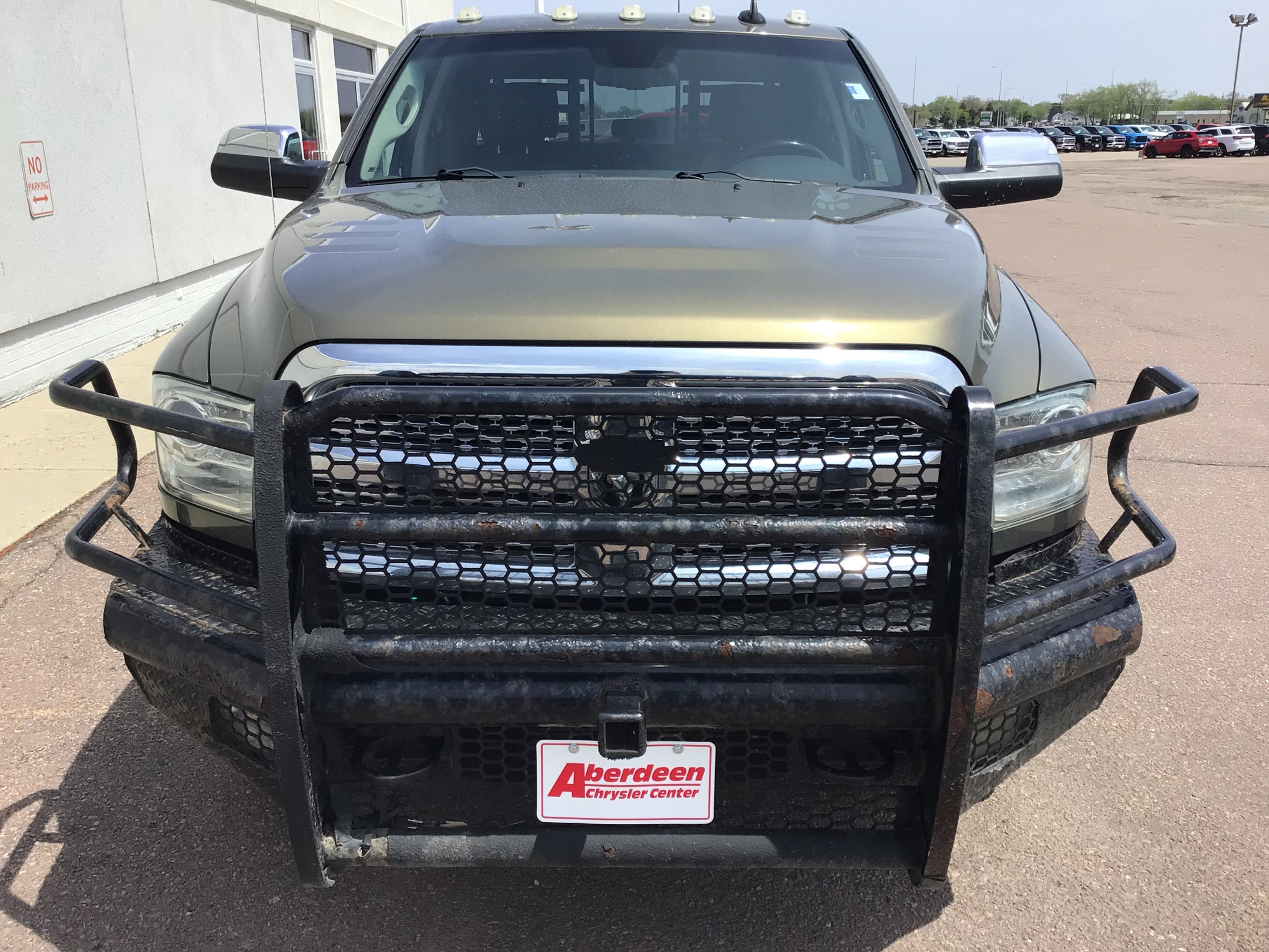 Used 2015 RAM 3500 Laramie w/ Cold Weather Group AWD/4WD image 3