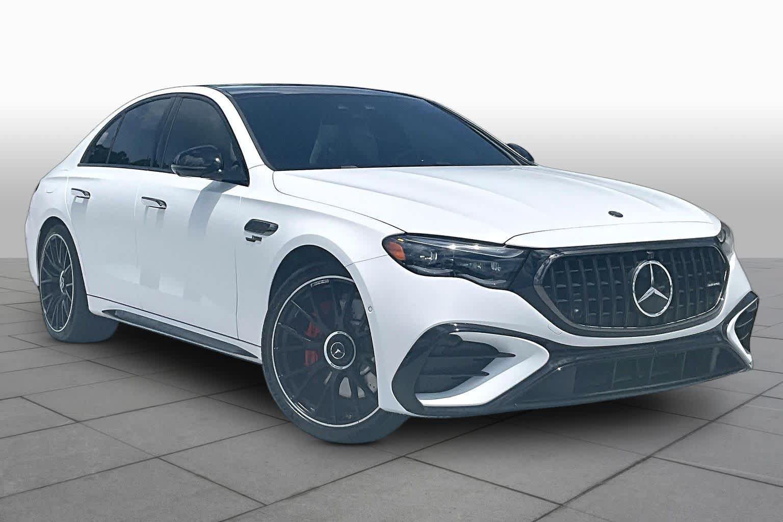 Used 2025 Mercedes-Benz E 53 AMG e 4MATIC Sedan image 3