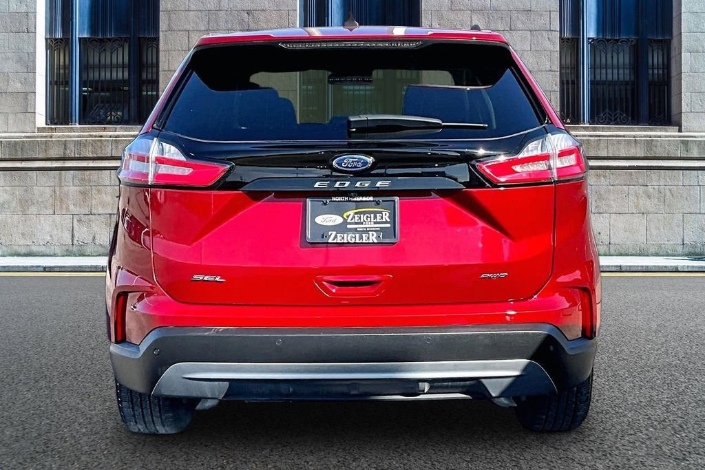 Certified 2024 Ford Edge SEL w/ Convenience Package AWD/4WD image 4