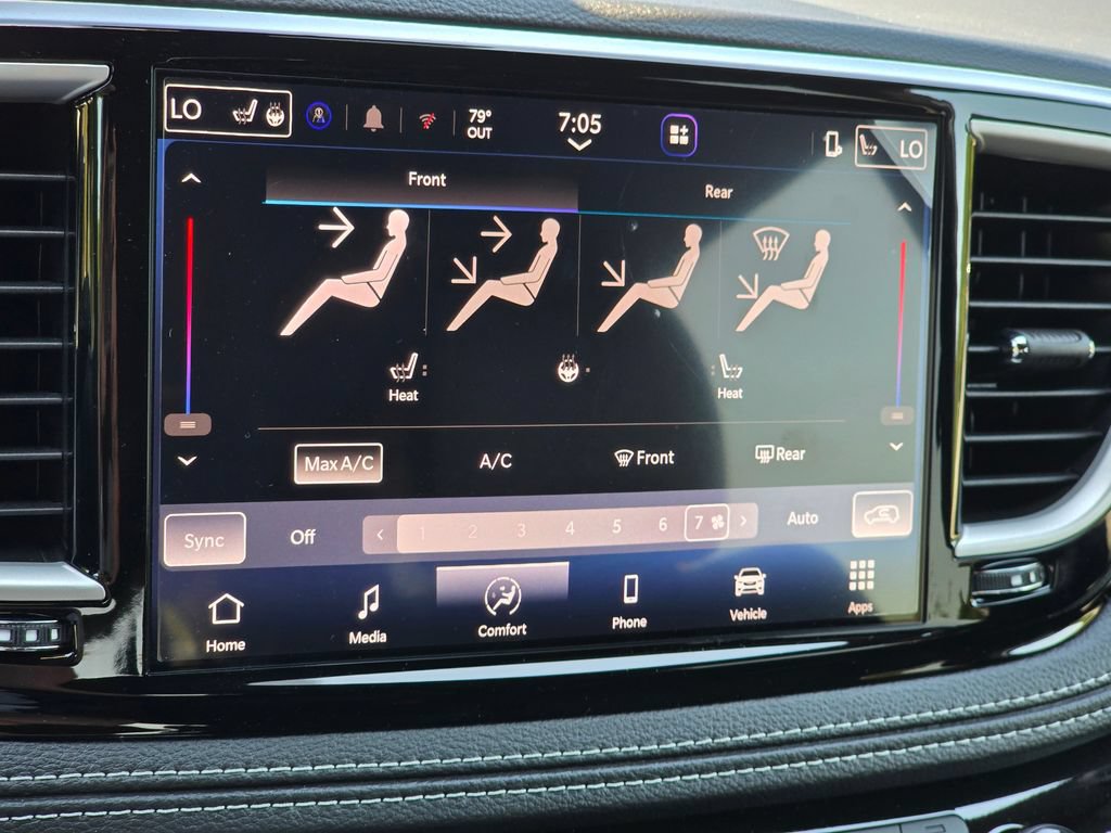 New 2027 Chrysler Pacifica Select FWD image 28