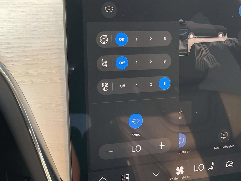 New 2026 Volvo EX90 Ultra AWD/4WD image 19