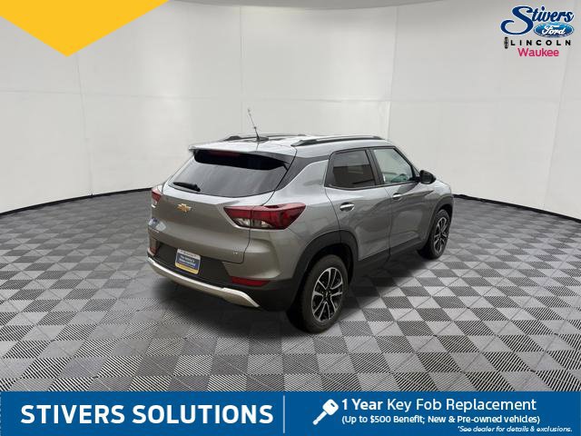Used 2025 Chevrolet TrailBlazer LT FWD image 6