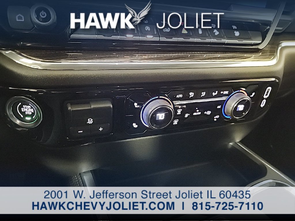 Used 2024 Chevrolet Silverado 1500 RST w/ Convenience Package II AWD/4WD image 17