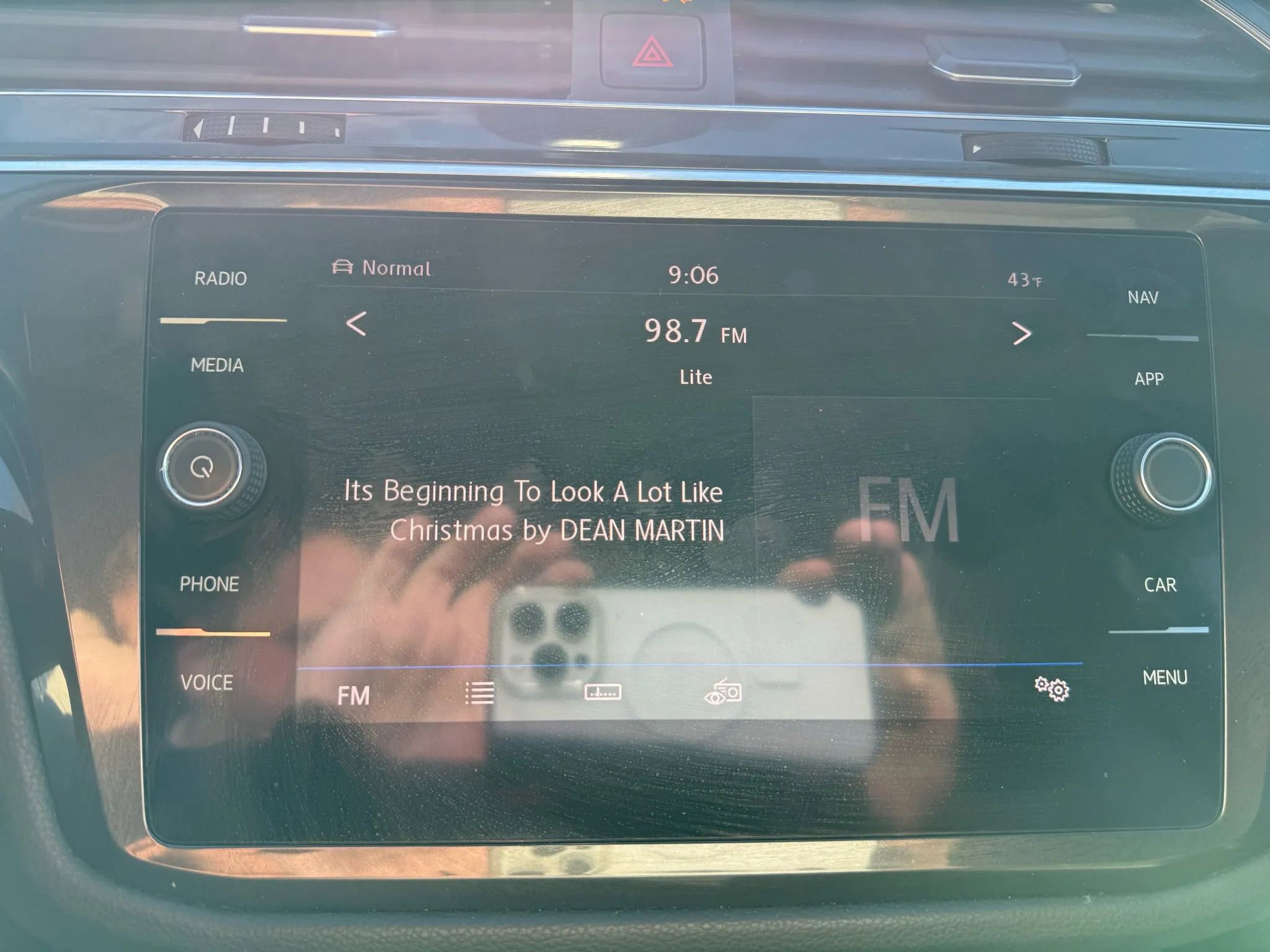 Used 2019 Volkswagen Tiguan SEL Premium R-Line image 13