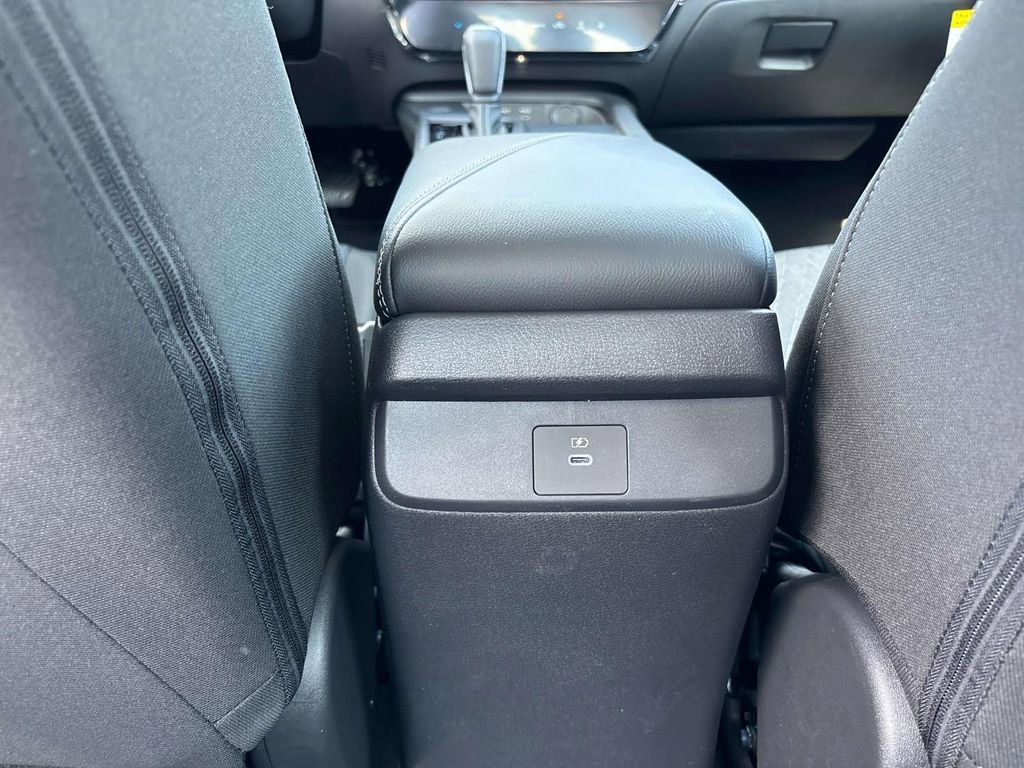 New 2026 Nissan Sentra SV FWD image 10