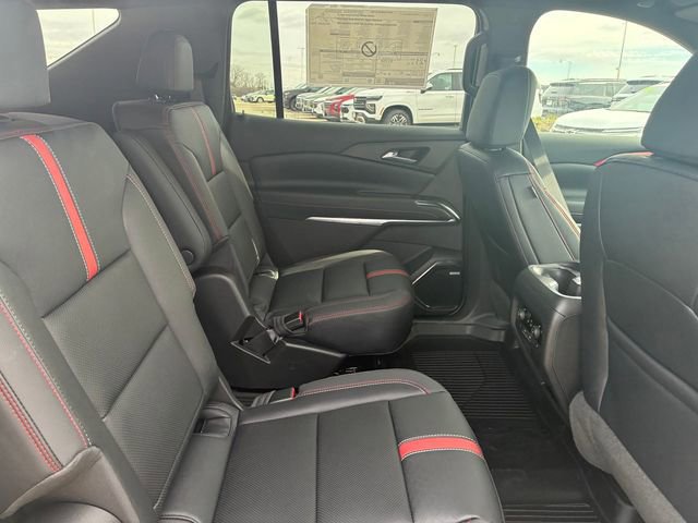 New 2026 Chevrolet Traverse RS w/ LPO, Floor Liner Package image 17