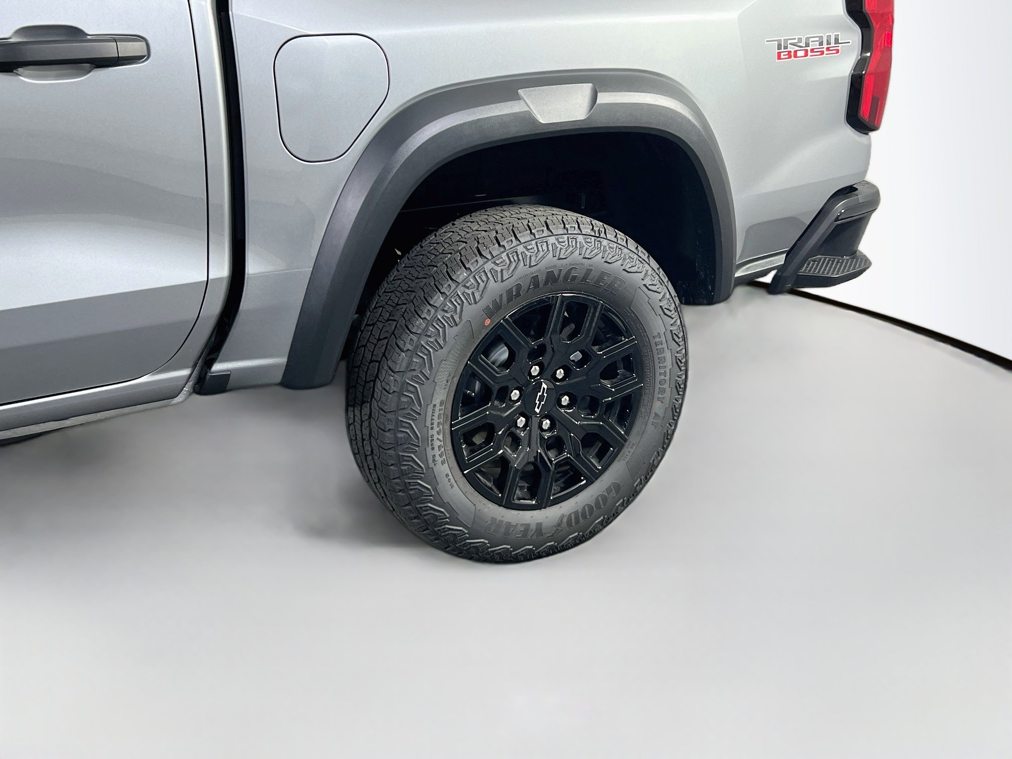 Used 2026 Chevrolet Colorado Trail Boss AWD/4WD image 29