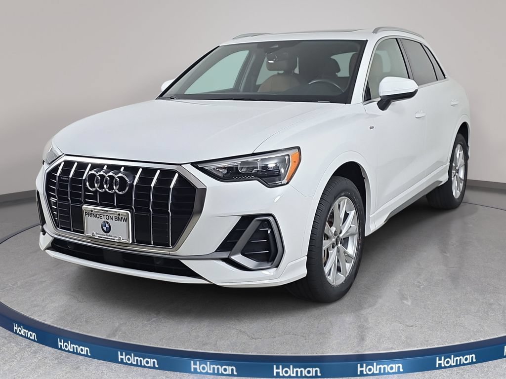 Used 2022 Audi Q3 2.0T Premium w/ Convenience Package AWD/4WD video 1