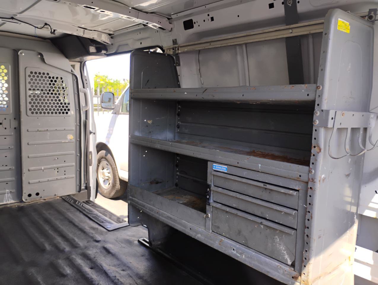 Used 2015 Ford Transit 150 130 Low Roof RWD image 28