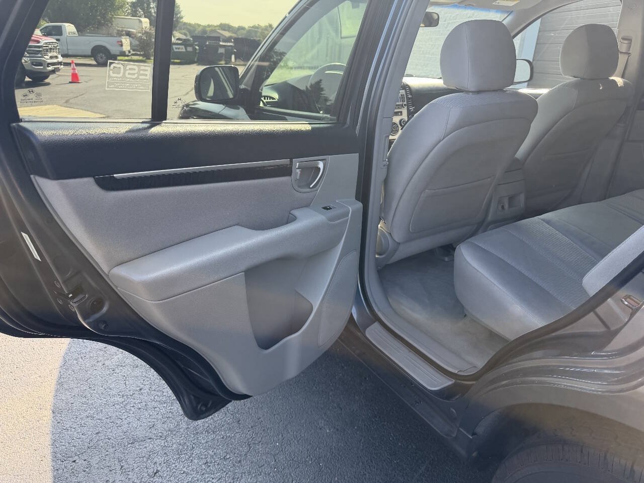 Used 2008 Hyundai Santa Fe GLS FWD image 14