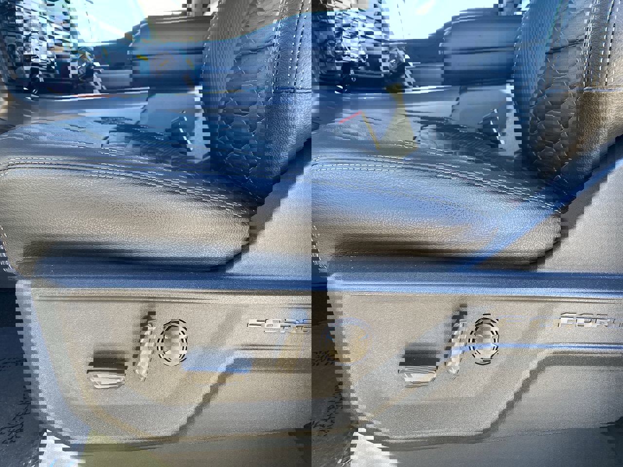 New 2025 Ford F150 XLT w/ Equipment Group 302A MID image 19