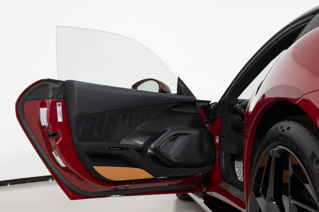 Used 2025 Ferrari 12Cilindri RWD image 33