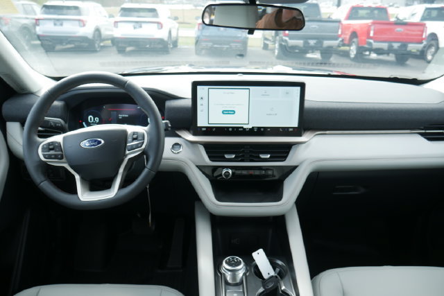 New 2026 Ford Explorer Active w/ Active Comfort Package AWD/4WD image 5