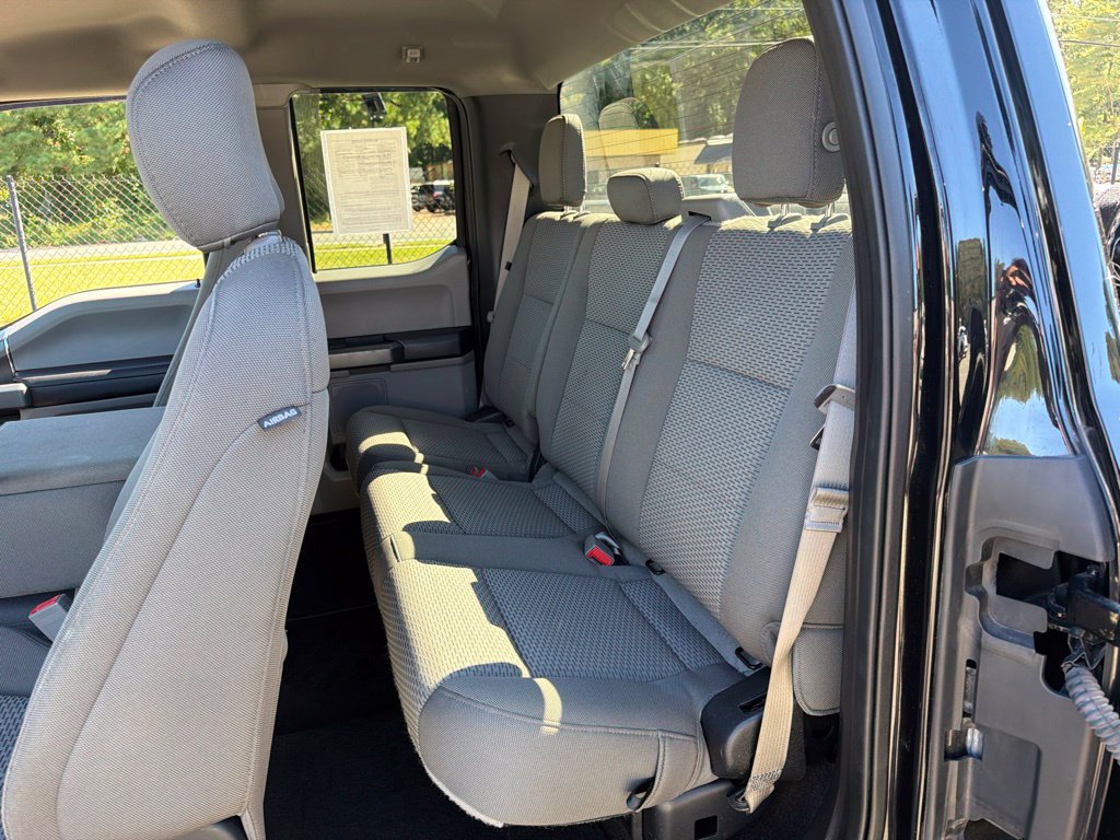 Used 2019 Ford F150 XLT w/ Equipment Group 302A Luxury AWD/4WD image 19