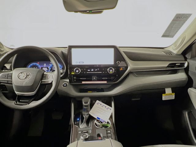 New 2026 Toyota Highlander Limited AWD/4WD image 31
