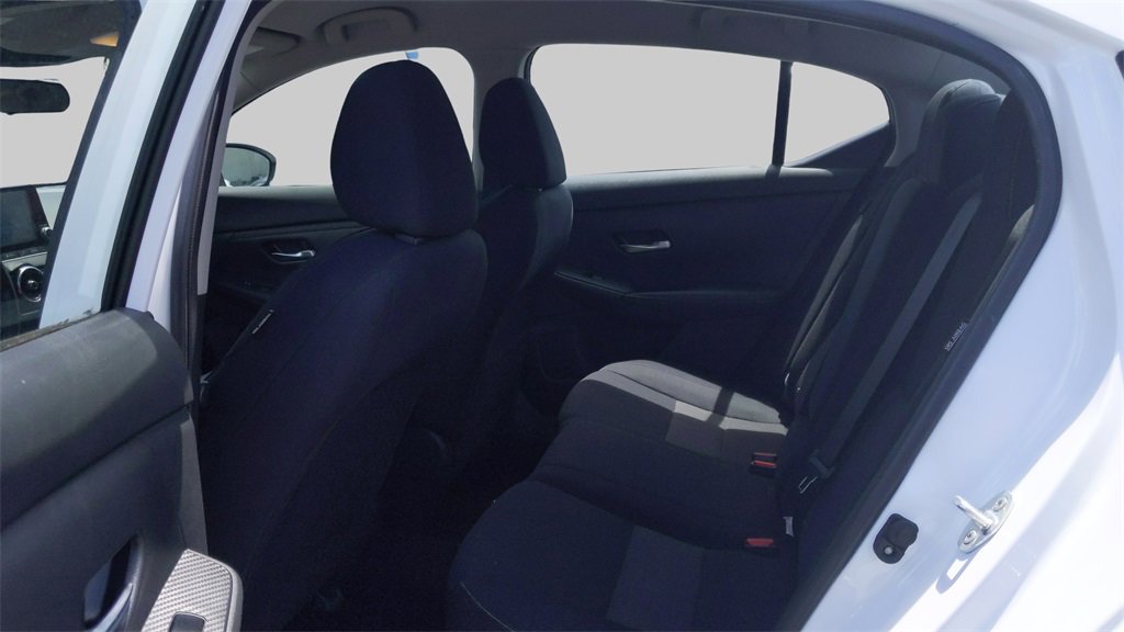 Used 2022 Nissan Sentra SV image 30