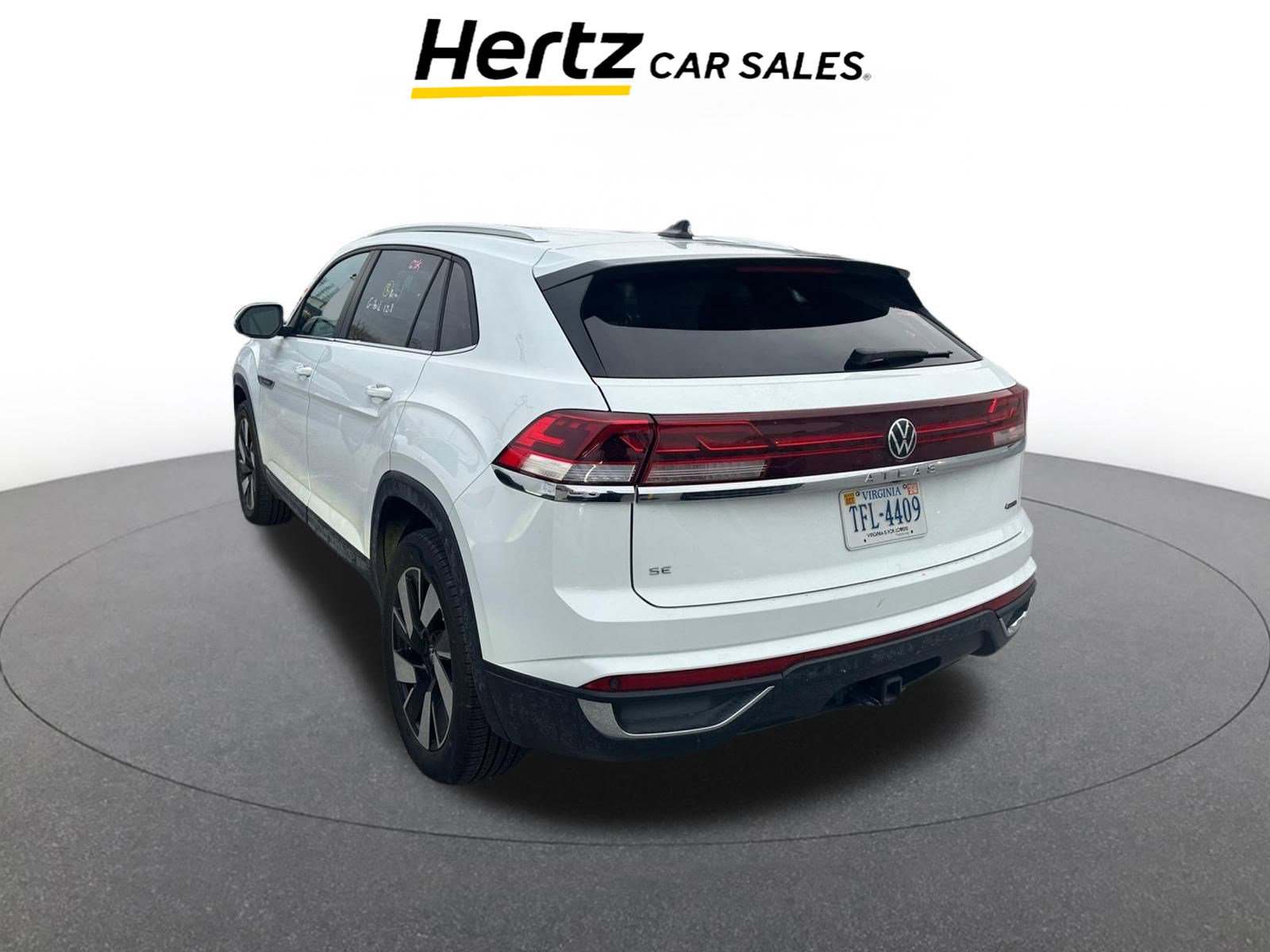 Used 2025 Volkswagen Atlas Cross Sport SE image 4