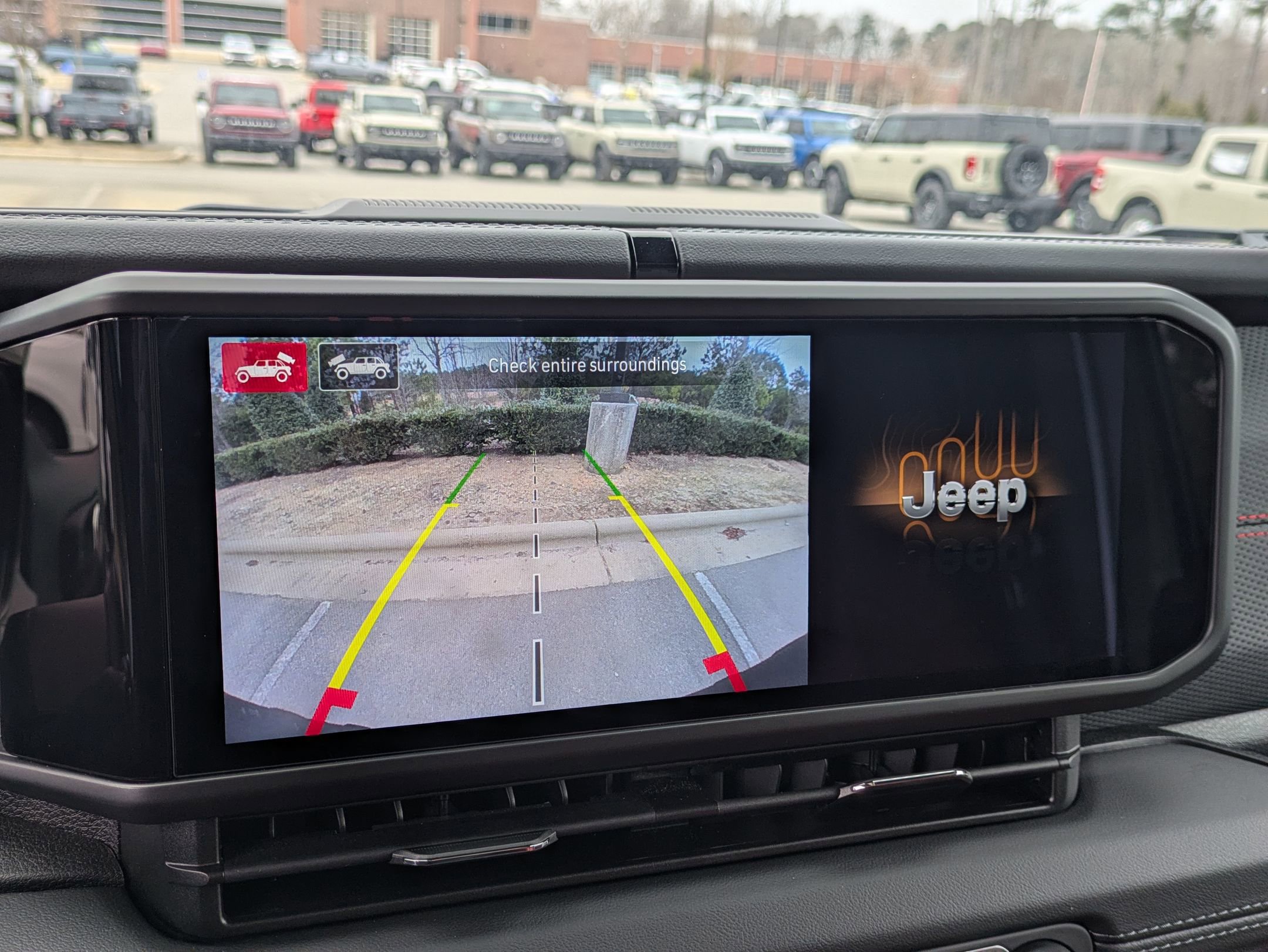 Used 2024 Jeep Wrangler Unlimited Rubicon 392 image 24