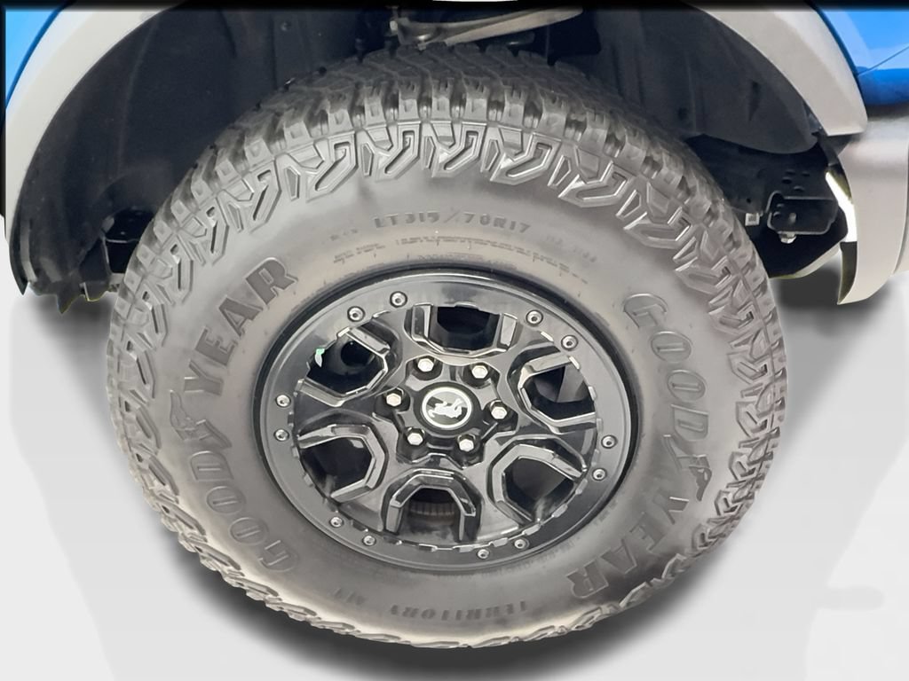 Used 2023 Ford Bronco Wildtrak AWD/4WD image 14