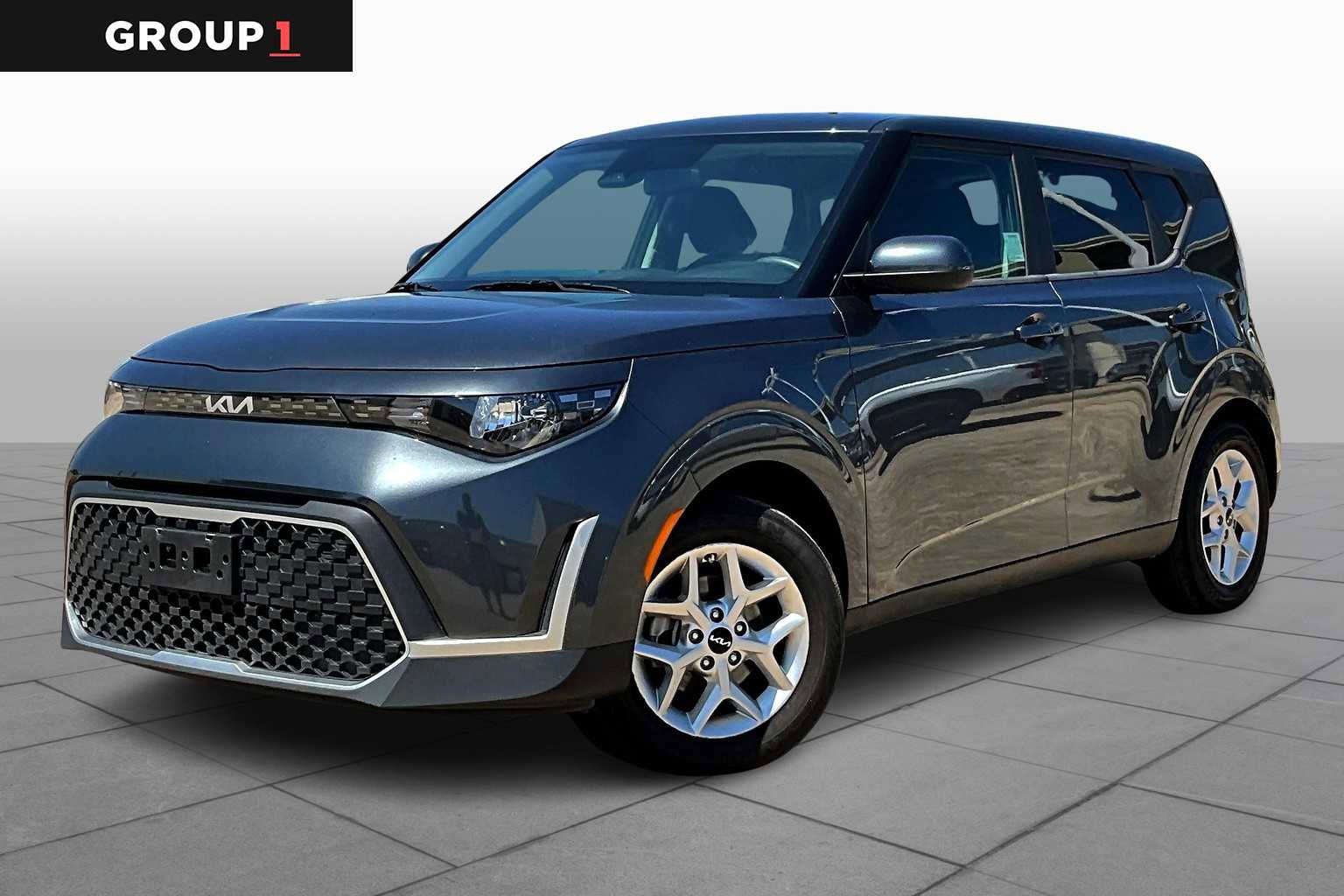 Certified 2023 Kia Soul LX w/ Option Group 015