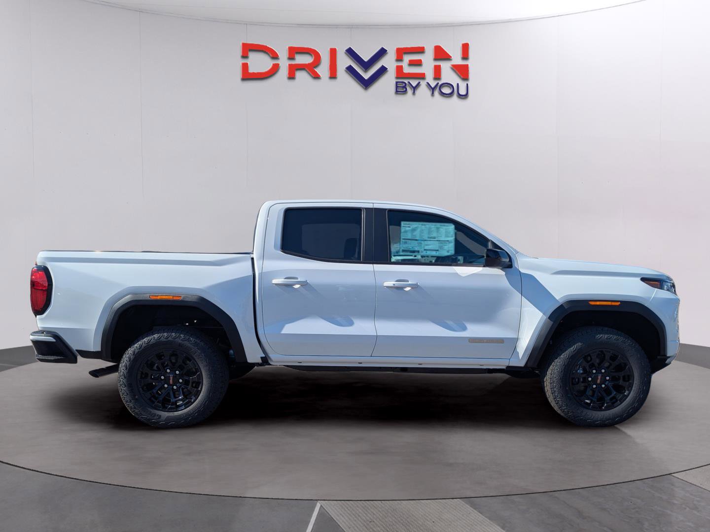 New 2026 GMC Canyon Elevation w/ Convenience Package image 7