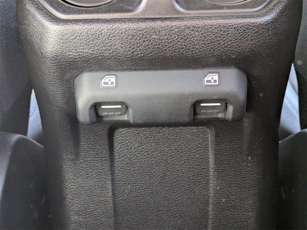 Used 2018 Jeep Wrangler Unlimited Sport S image 16