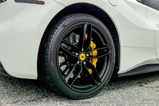 Used 2017 Ferrari 488 Spider image 63