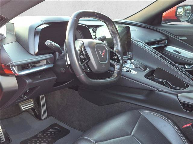 Used 2020 Chevrolet Corvette Stingray Coupe w/ 1LT RWD image 2