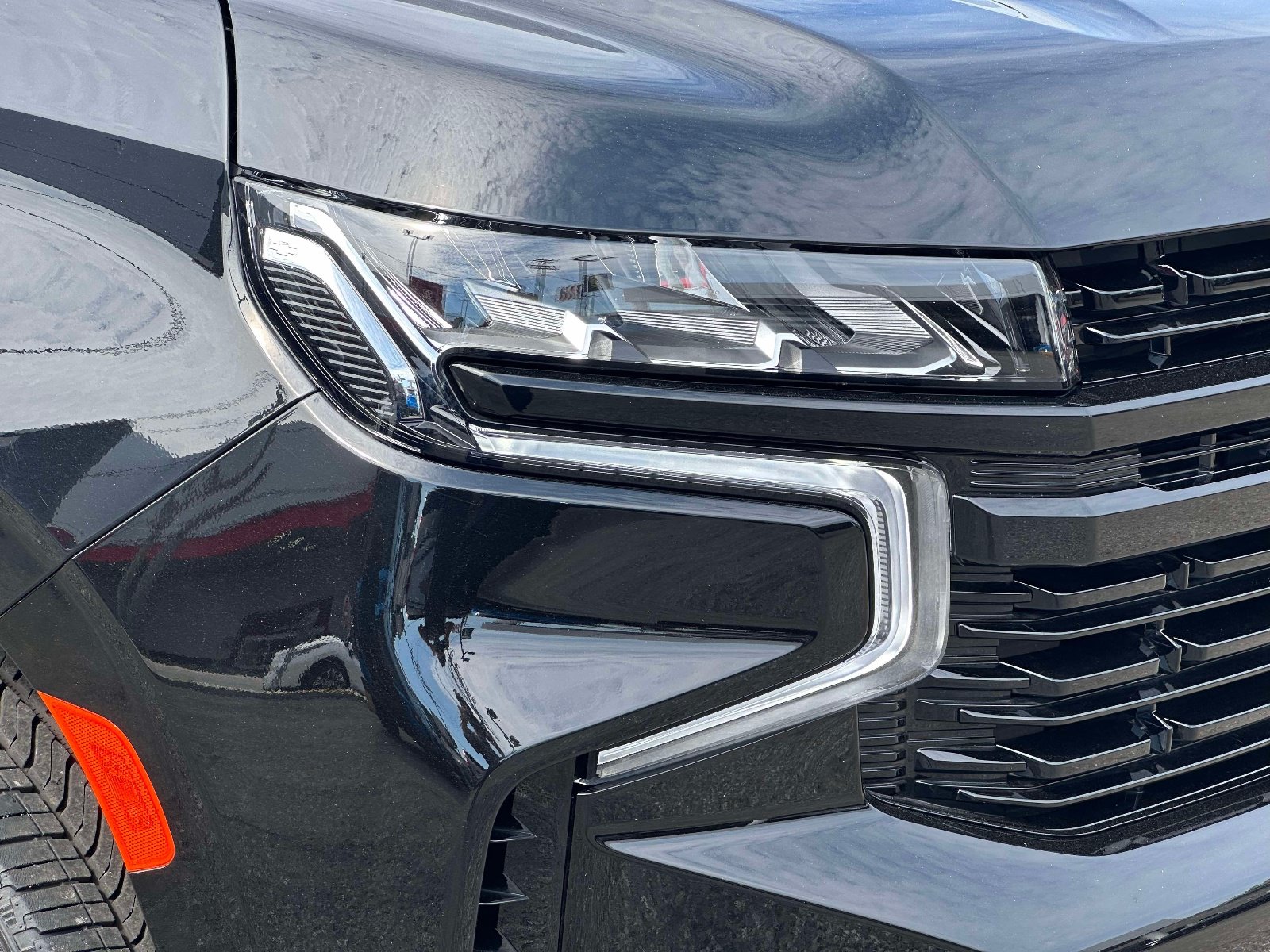 Certified 2023 Chevrolet Tahoe RST w/ Luxury Package AWD/4WD image 9