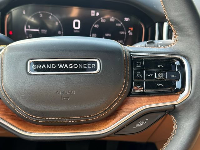 Used 2025 Jeep Grand Wagoneer L Series III w/ Rear Seat Video Group 1 AWD/4WD image 25