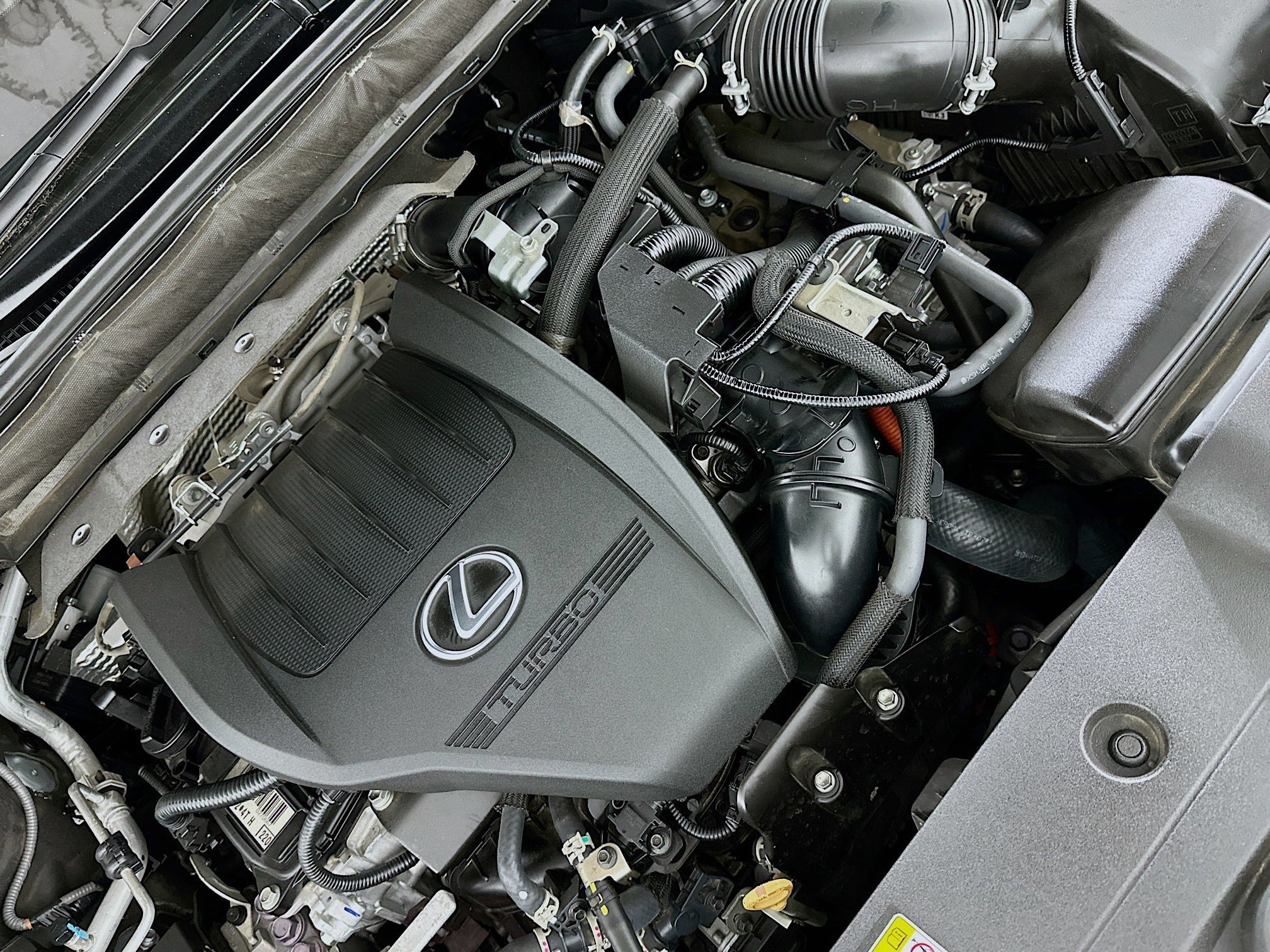 Used 2023 Lexus RX 500h F Sport w/ Cold Area Package image 30