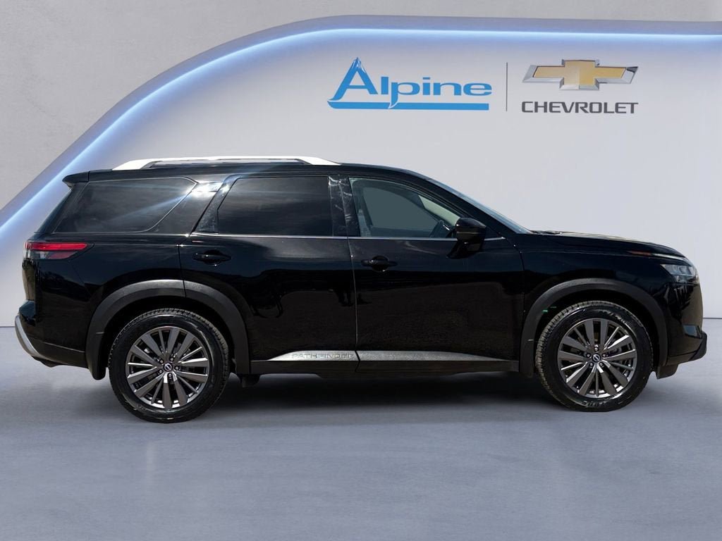 Used 2024 Nissan Pathfinder SL w/ SL Premium Package AWD/4WD image 6