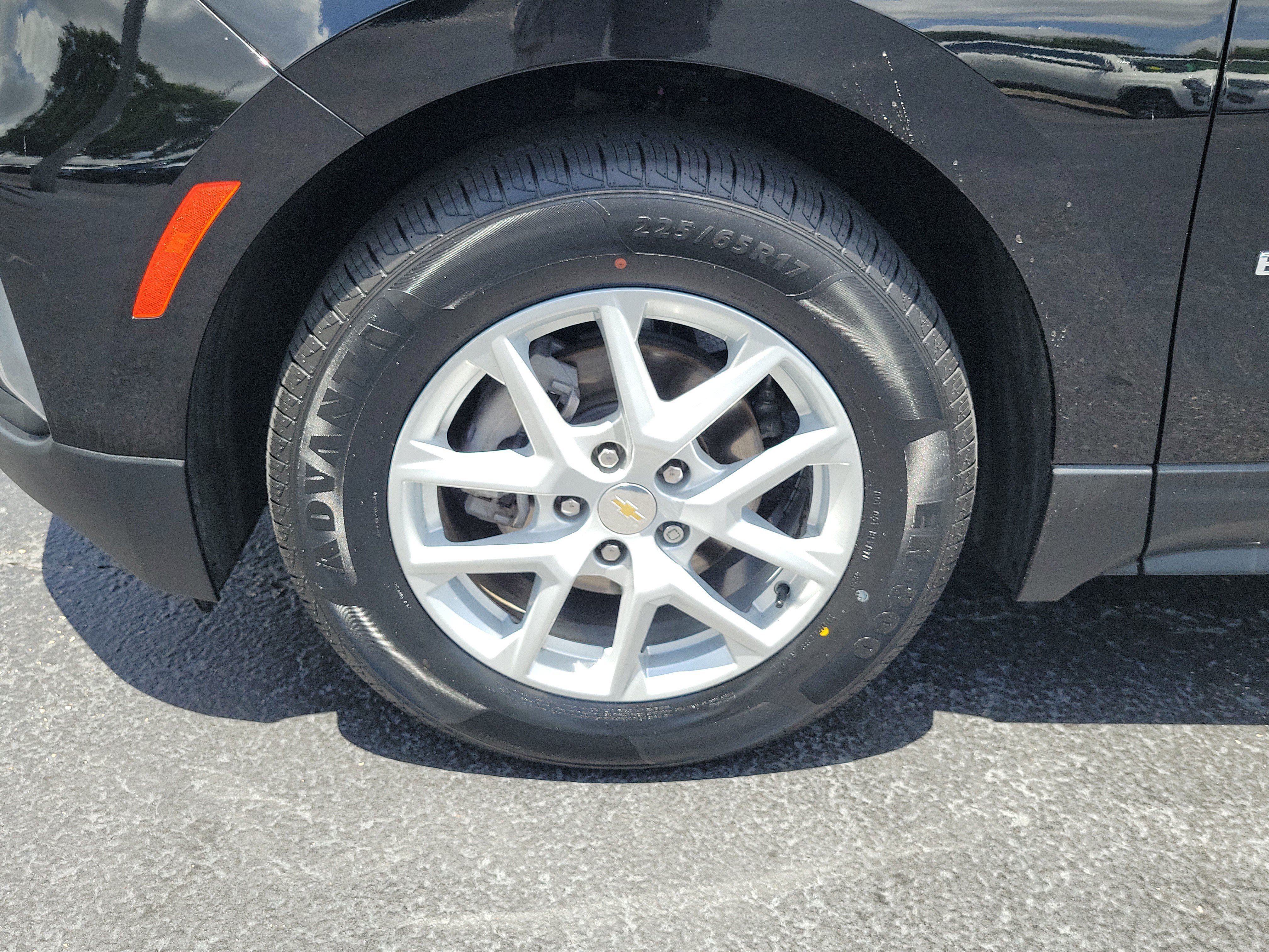 Used 2022 Chevrolet Equinox LT FWD image 5