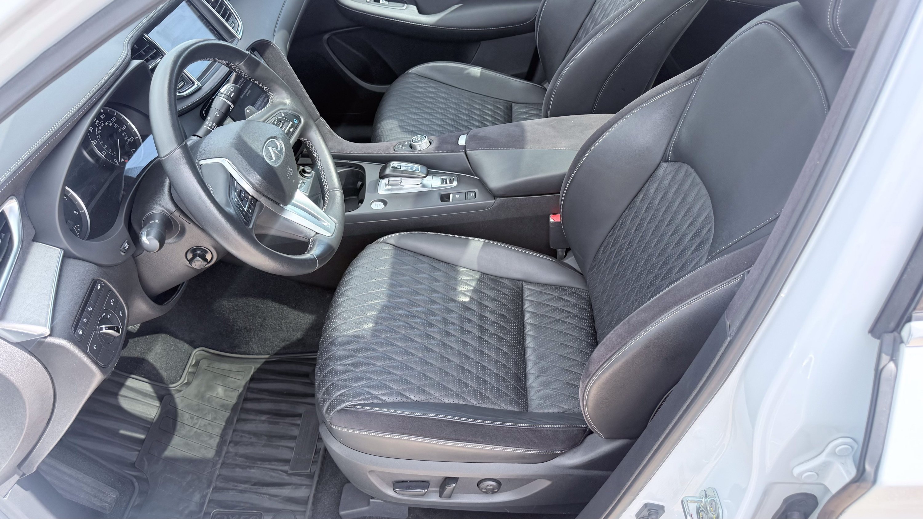 Used 2023 INFINITI QX50 Autograph AWD/4WD image 24