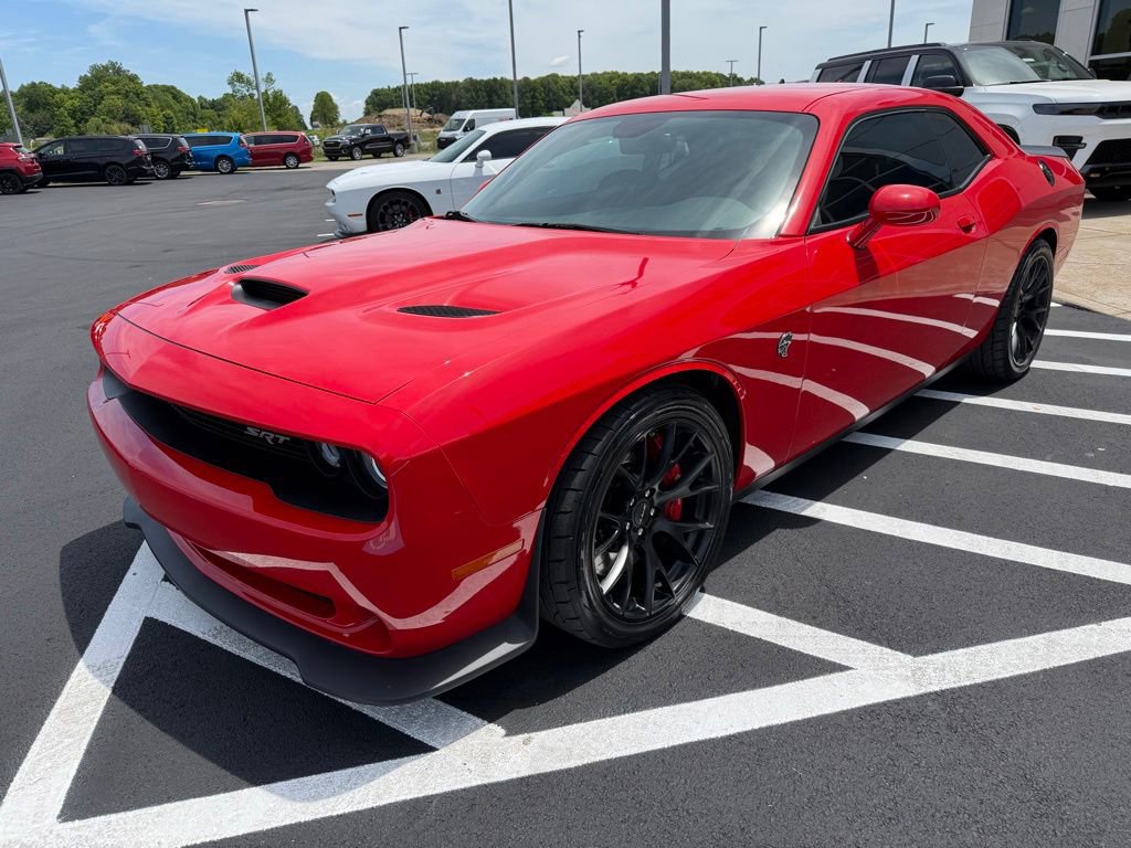 Used 2015 Dodge Challenger SRT Hellcat RWD image 9