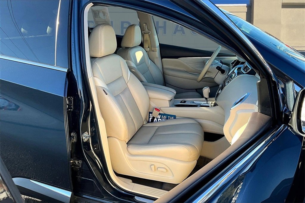 Used 2018 Nissan Murano Platinum image 28