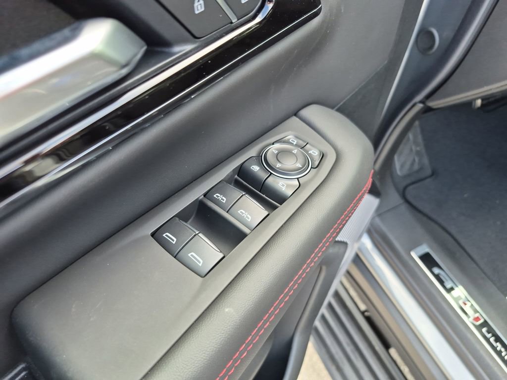 New 2026 GMC Yukon XL AT4 Ultimate AWD/4WD image 20