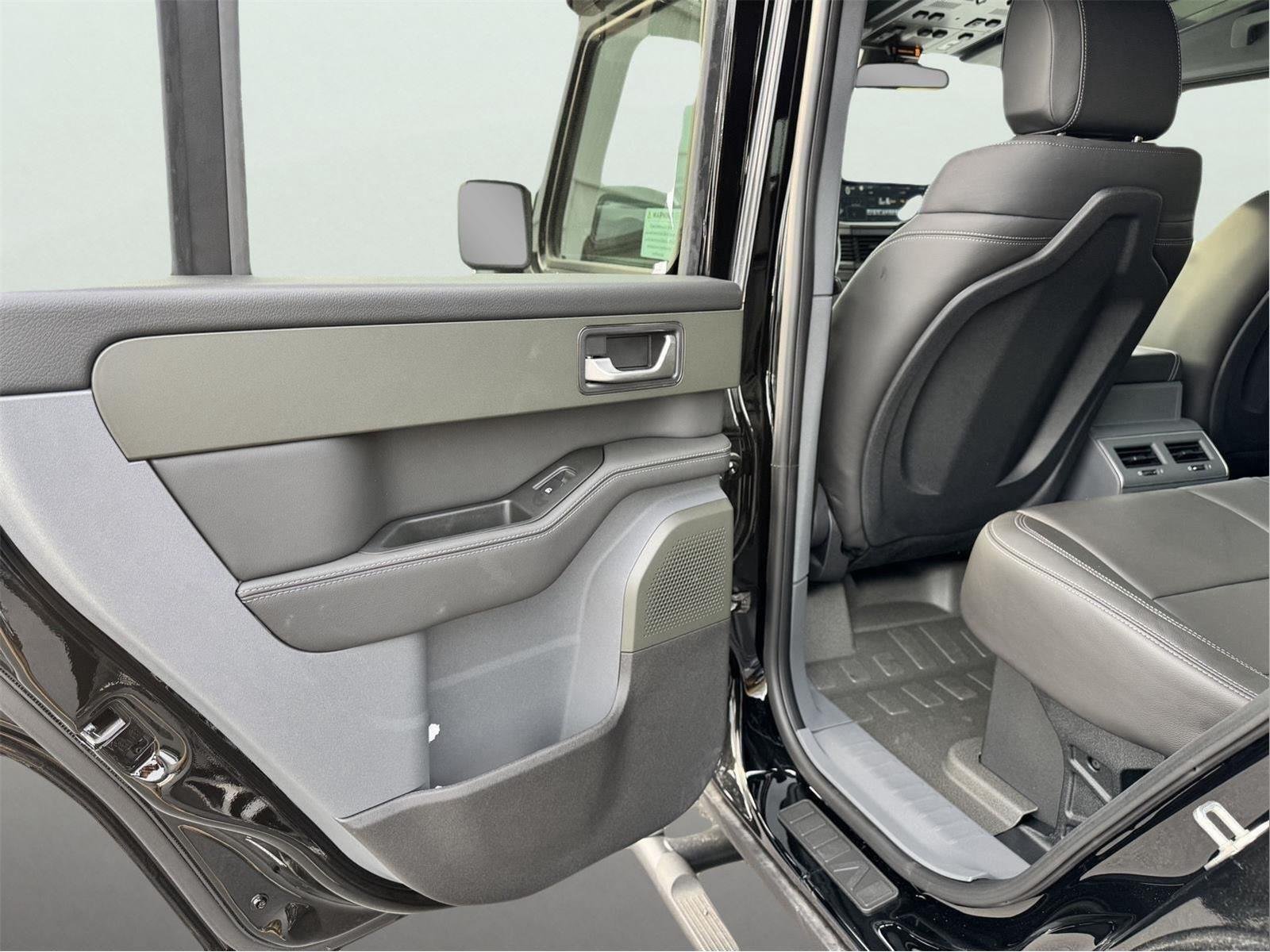 New 2025 INEOS Grenadier Station Wagon AWD/4WD image 20