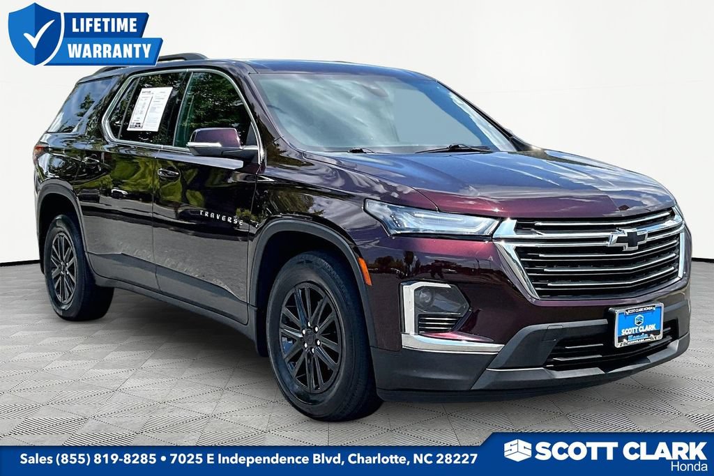 Used 2023 Chevrolet Traverse LT