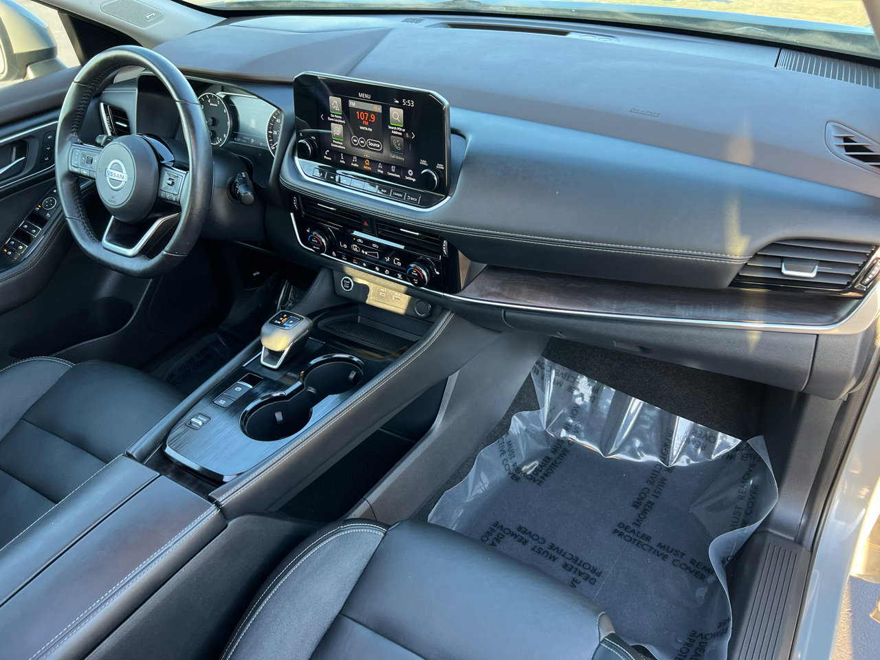 Used 2021 Nissan Rogue SL w/ Premium Package image 60